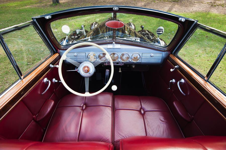  Packard Twelve Convertible Sedan 1938 года  (фото 26 из 42)
